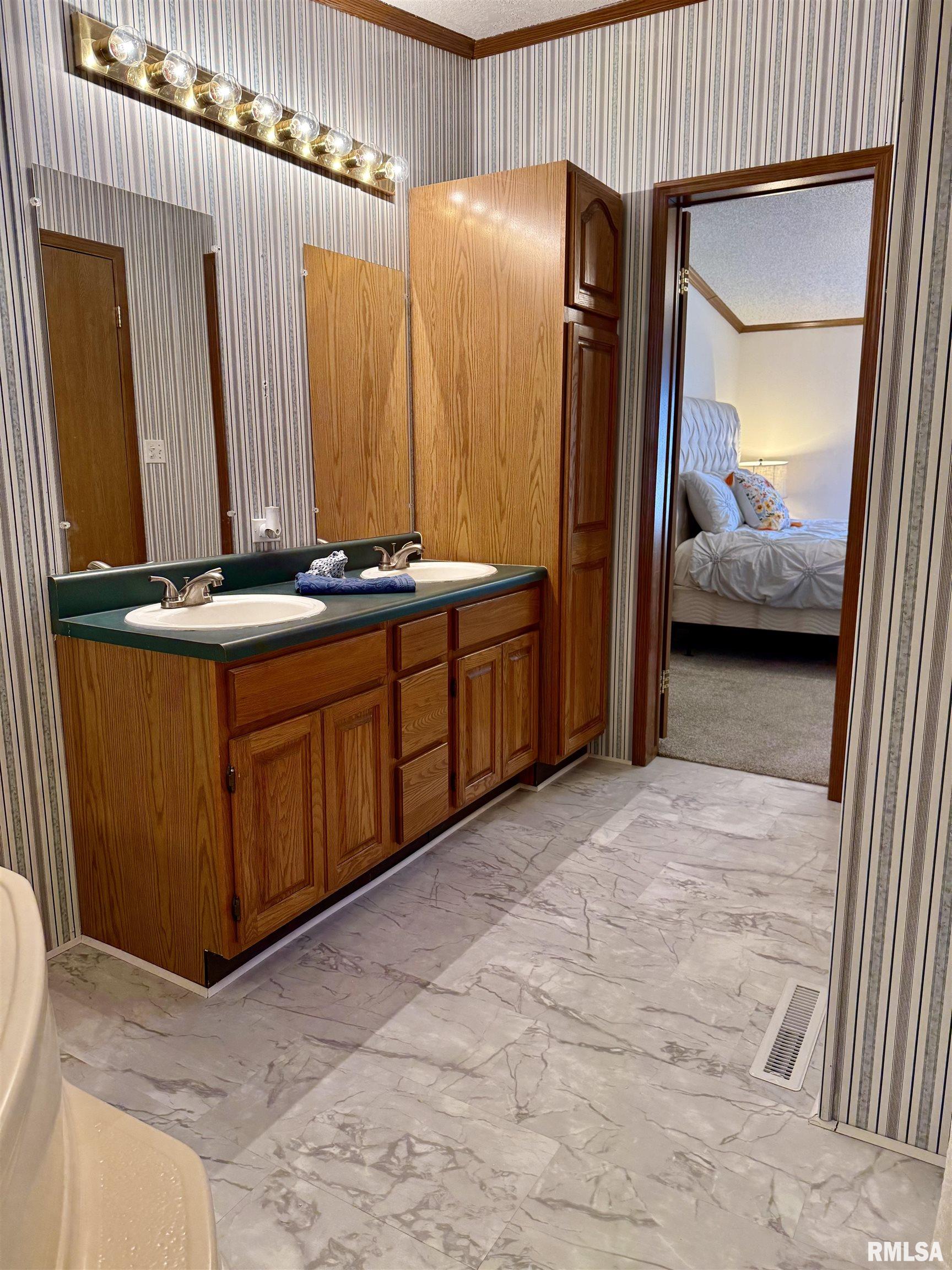 123 Junction Street Ursa, IL 62376 - Photo 13 of 16