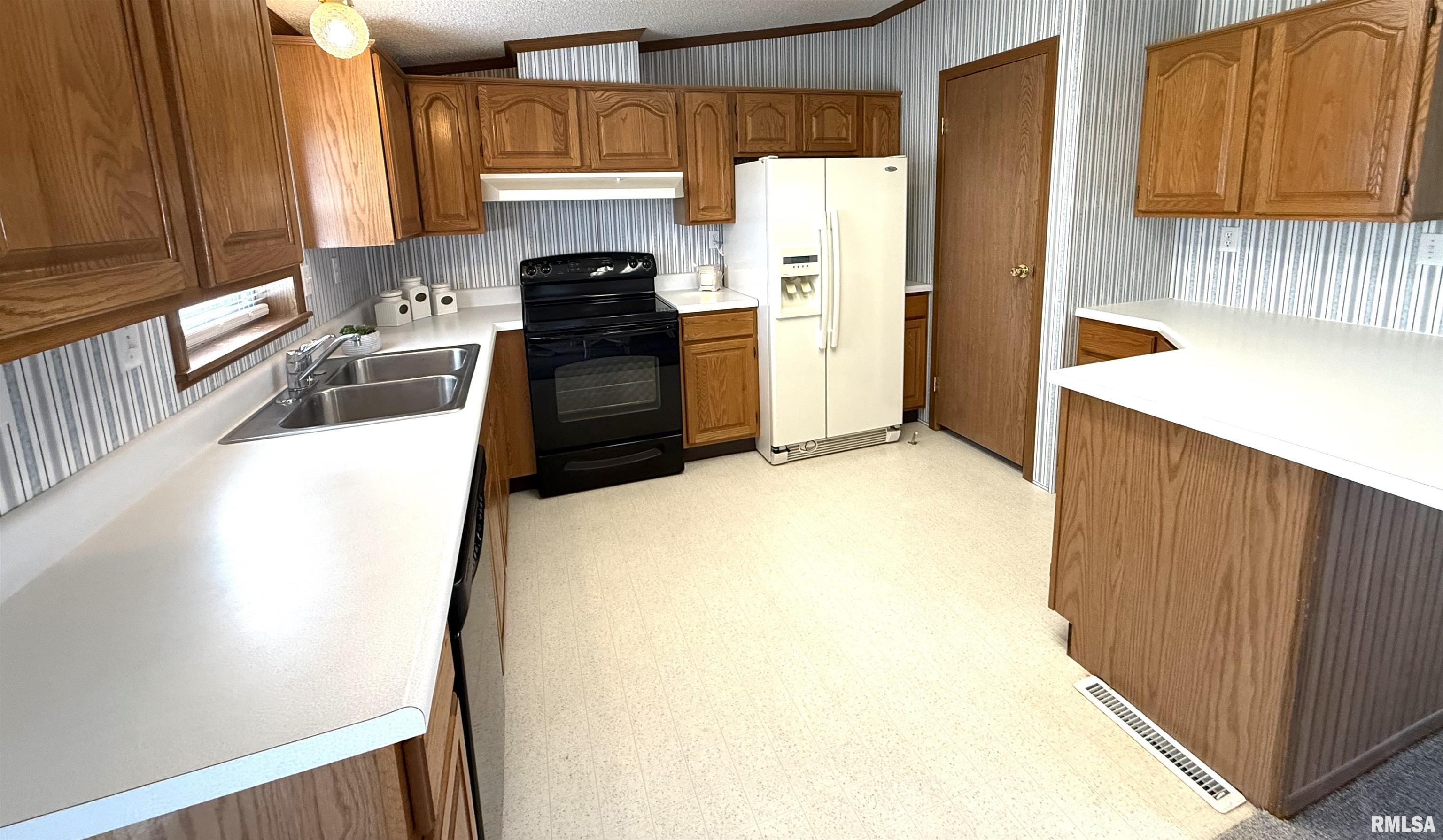 123 Junction Street Ursa, IL 62376 - Photo 8 of 16