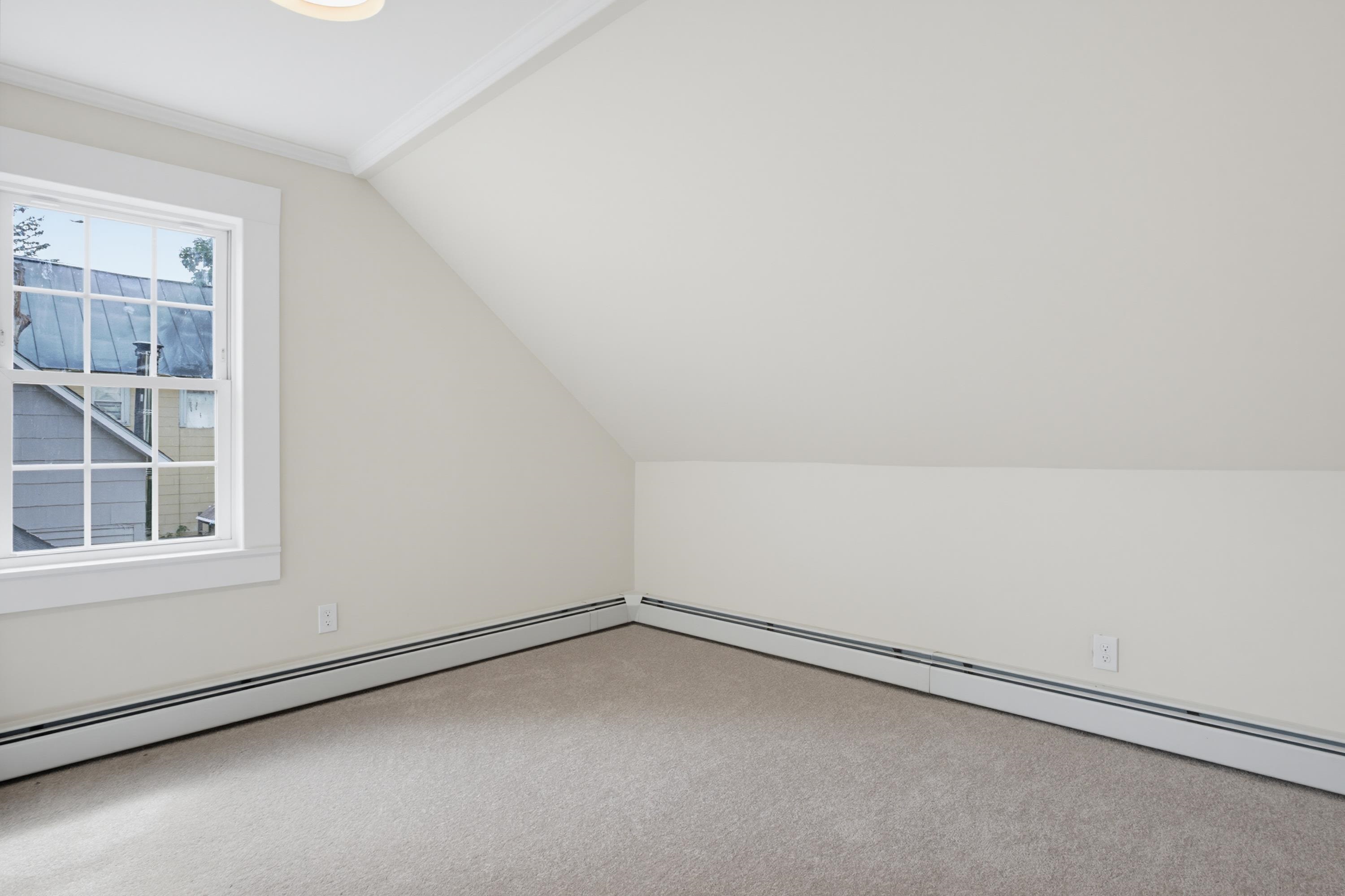 77 Franklin Street Keene, NH 03431 - Photo 18 of 36