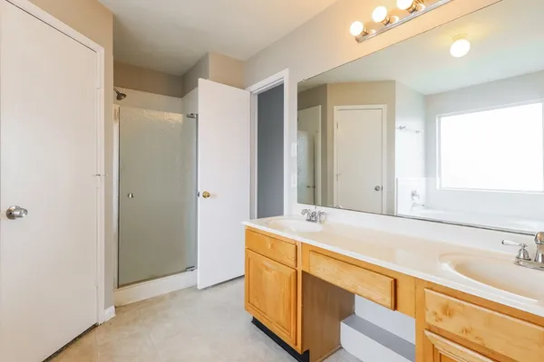 $2,300 | 25306 Barmby Drive, Tomball, TX 77375