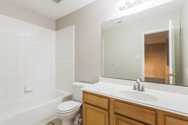 $2,300 | 25306 Barmby Drive, Tomball, TX 77375