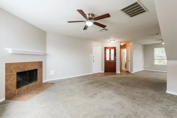 $2,300 | 25306 Barmby Drive, Tomball, TX 77375