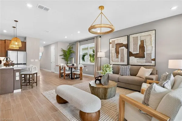 $573,896 | 1541 Panoramic Vista Avenue, Naples, FL 34114