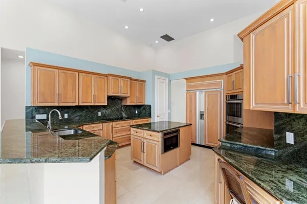 $12,000 | 19230 Fox Landing Drive, Boca Raton, FL 33434