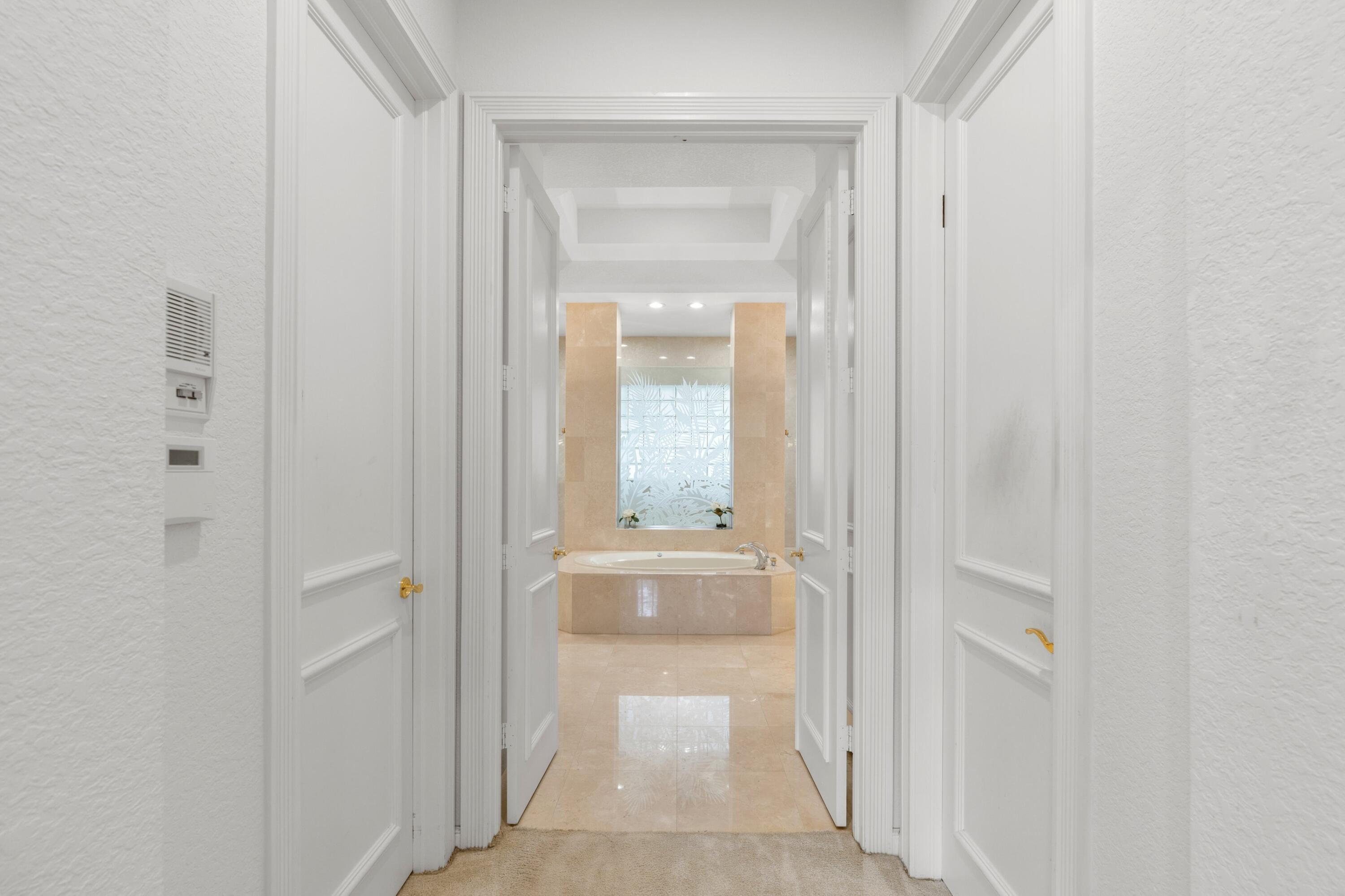 19230 Fox Landing Drive Boca Raton, FL 33434 - Photo 18 of 58 Primary Bathroom