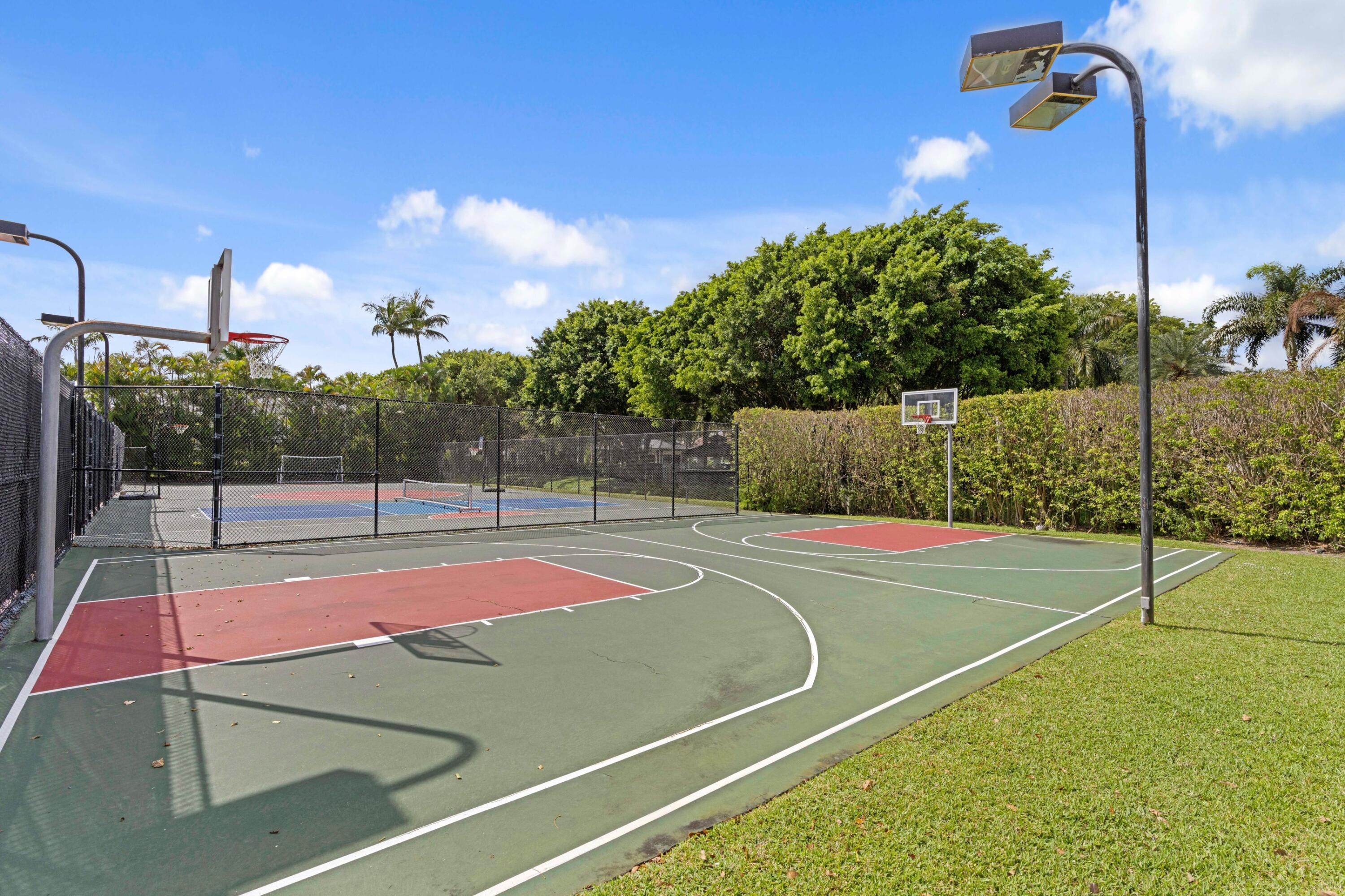 19230 Fox Landing Drive Boca Raton, FL 33434 - Photo 40 of 58 Basketball Court