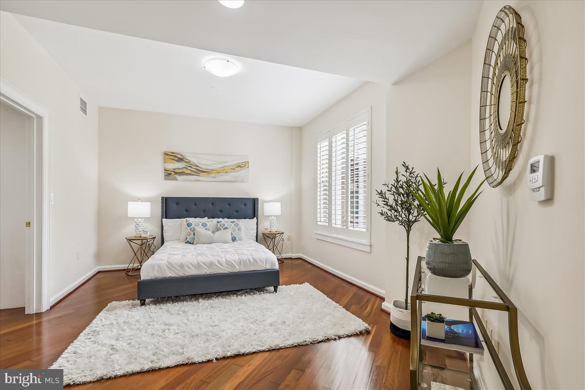 8300 Burdette Road, Unit 507 Bethesda, MD 20817 - Photo 18 of 64 Expansive sun-filled Primary Bedroom