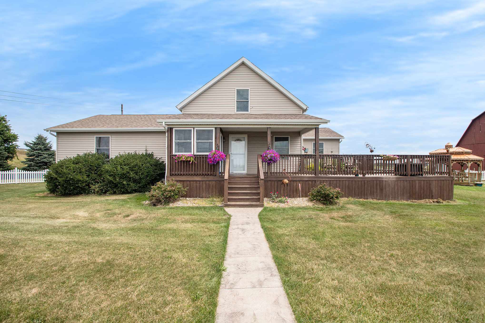 51250 Tamarack Road New Carlisle, IN 46552 - Photo 1 of 25 Gallery Image 1