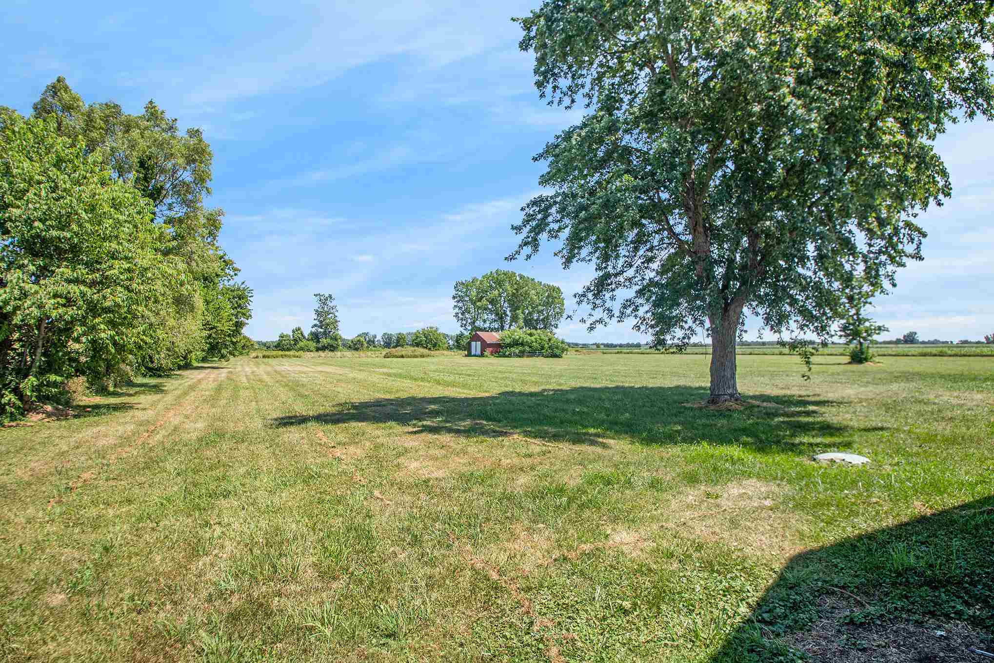 51250 Tamarack Road New Carlisle, IN 46552 - Photo 12 of 25 Gallery Image 12