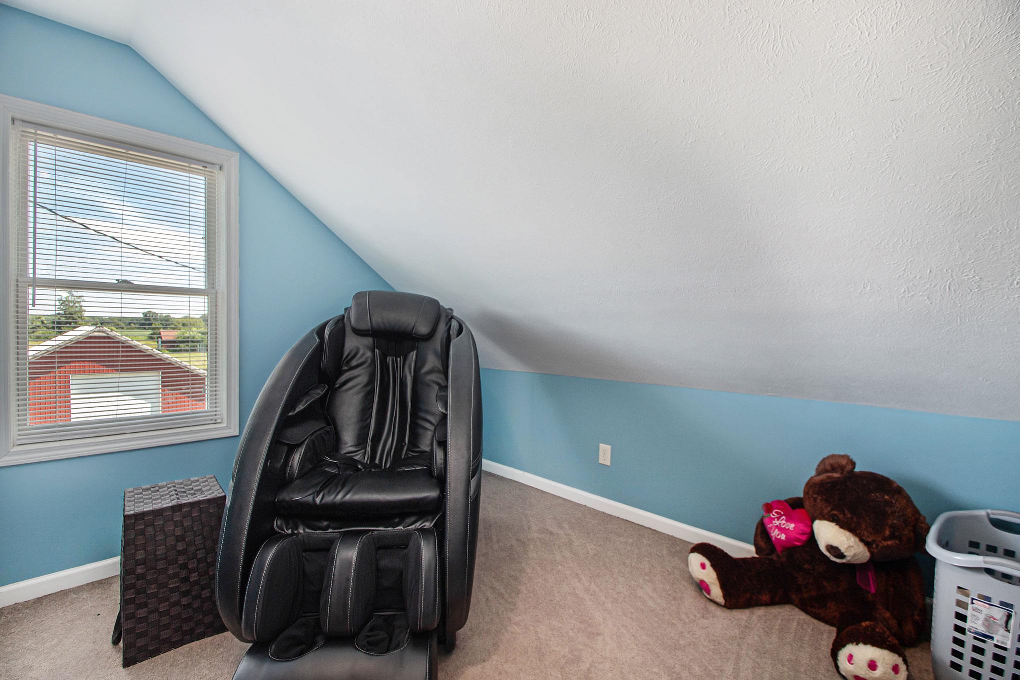 51250 Tamarack Road New Carlisle, IN 46552 - Photo 21 of 25 Gallery Image 21