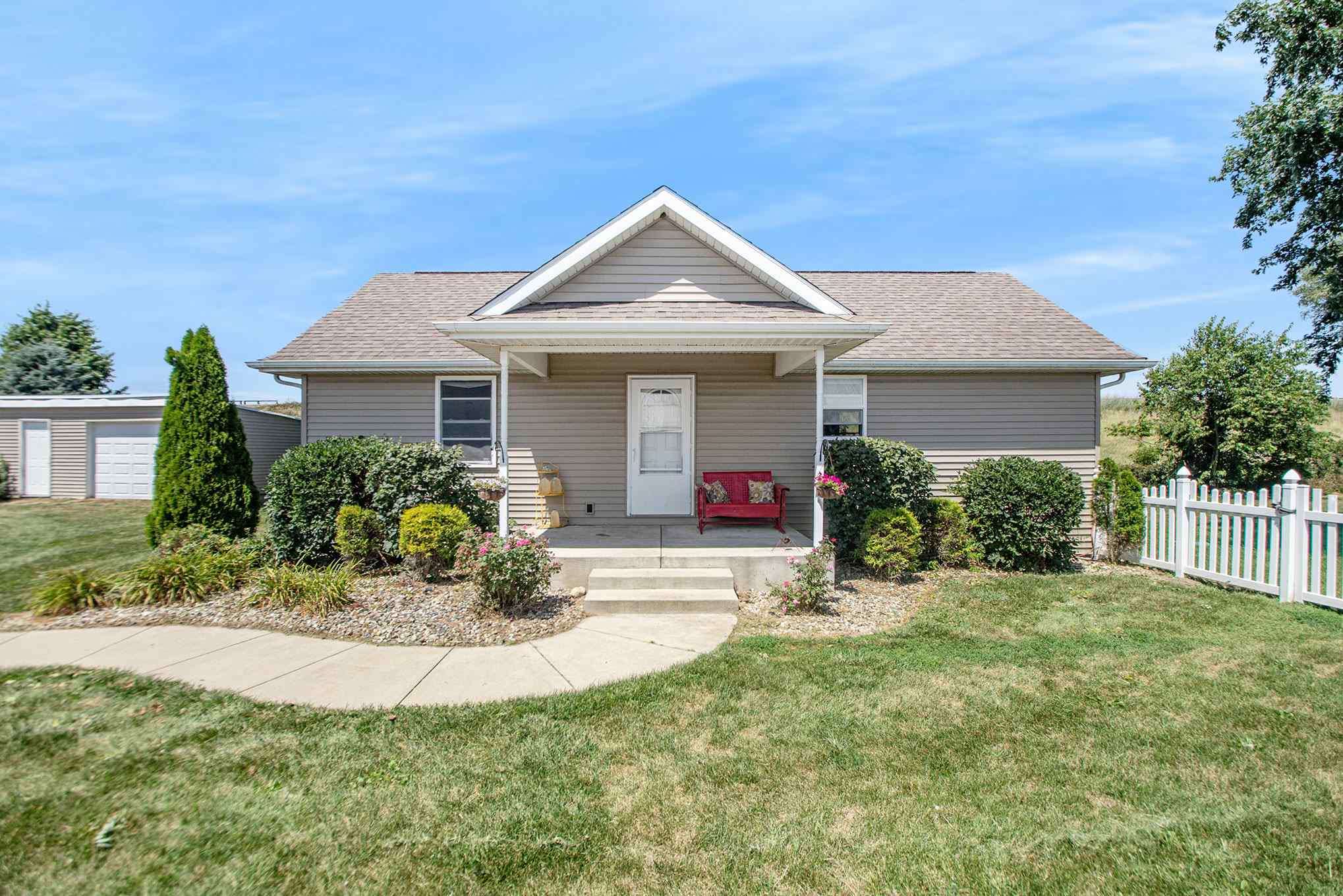 51250 Tamarack Road New Carlisle, IN 46552 - Photo 22 of 25 Gallery Image 22