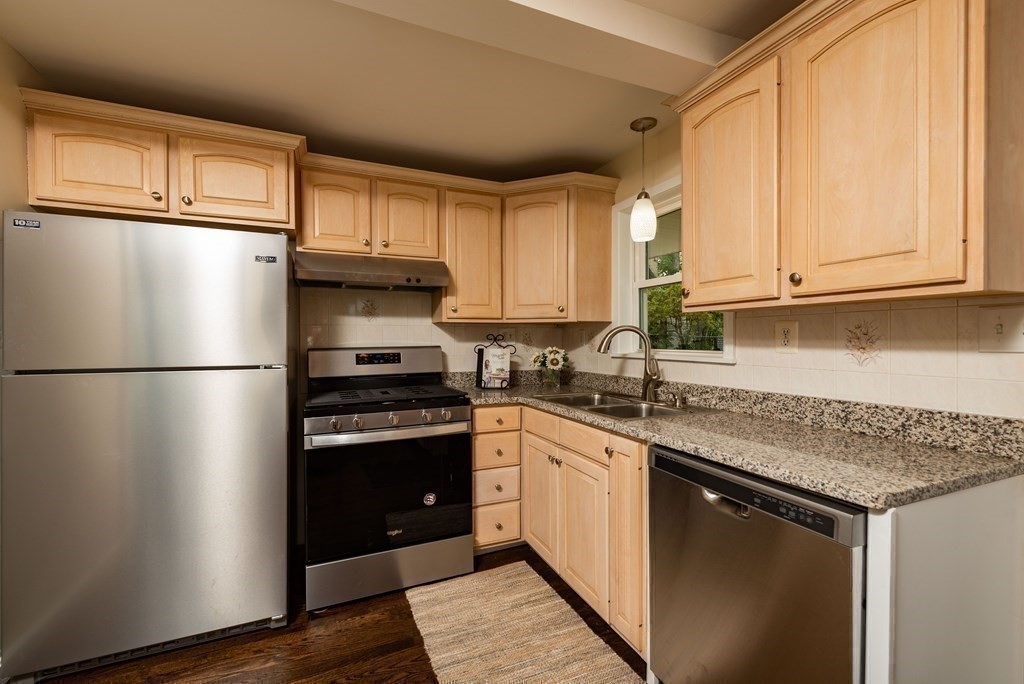 12 Birch Hill Road Raynham, MA 02767 - Photo 23 of 32 Gallery Image 23