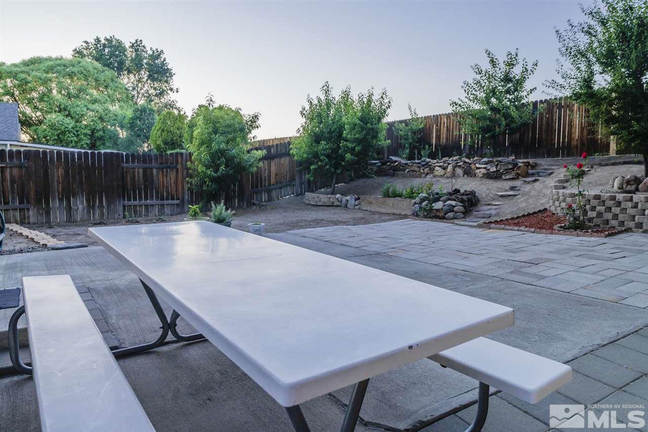 4275 Perro Lane Reno, NV 89502 - Photo 29 of 32 a view of outdoor space and yard