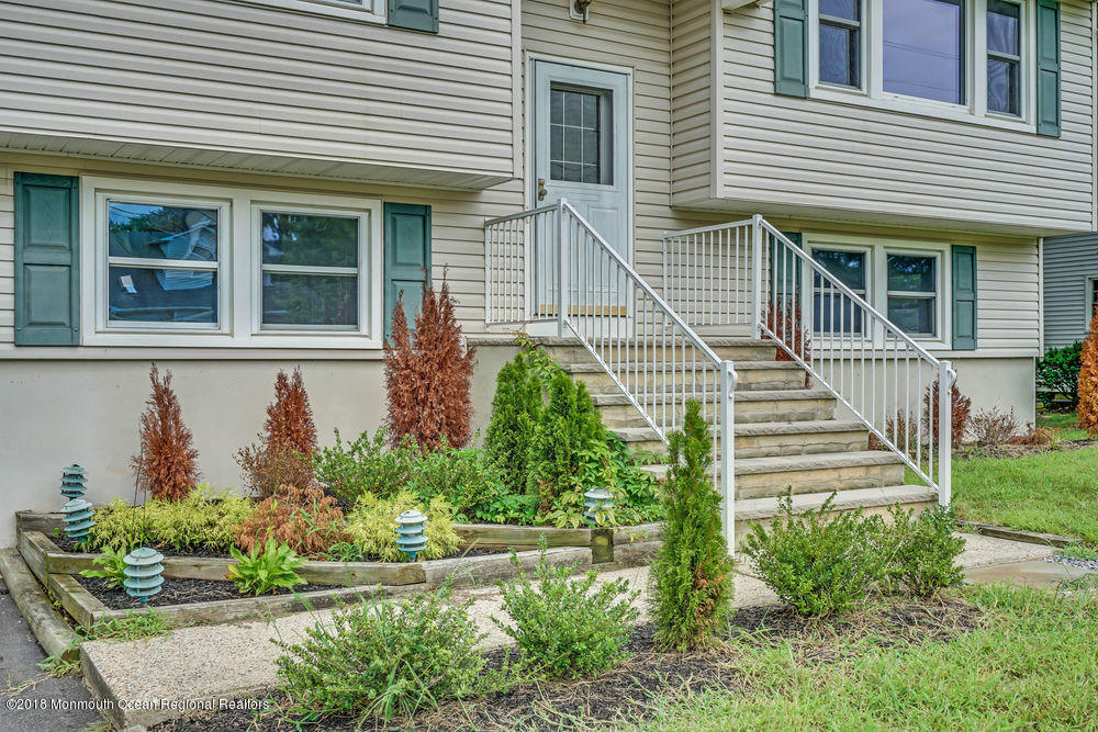 172 Cranberry Road Toms River, NJ 08753 - Photo 3 of 38 dsc00255-dsc00259