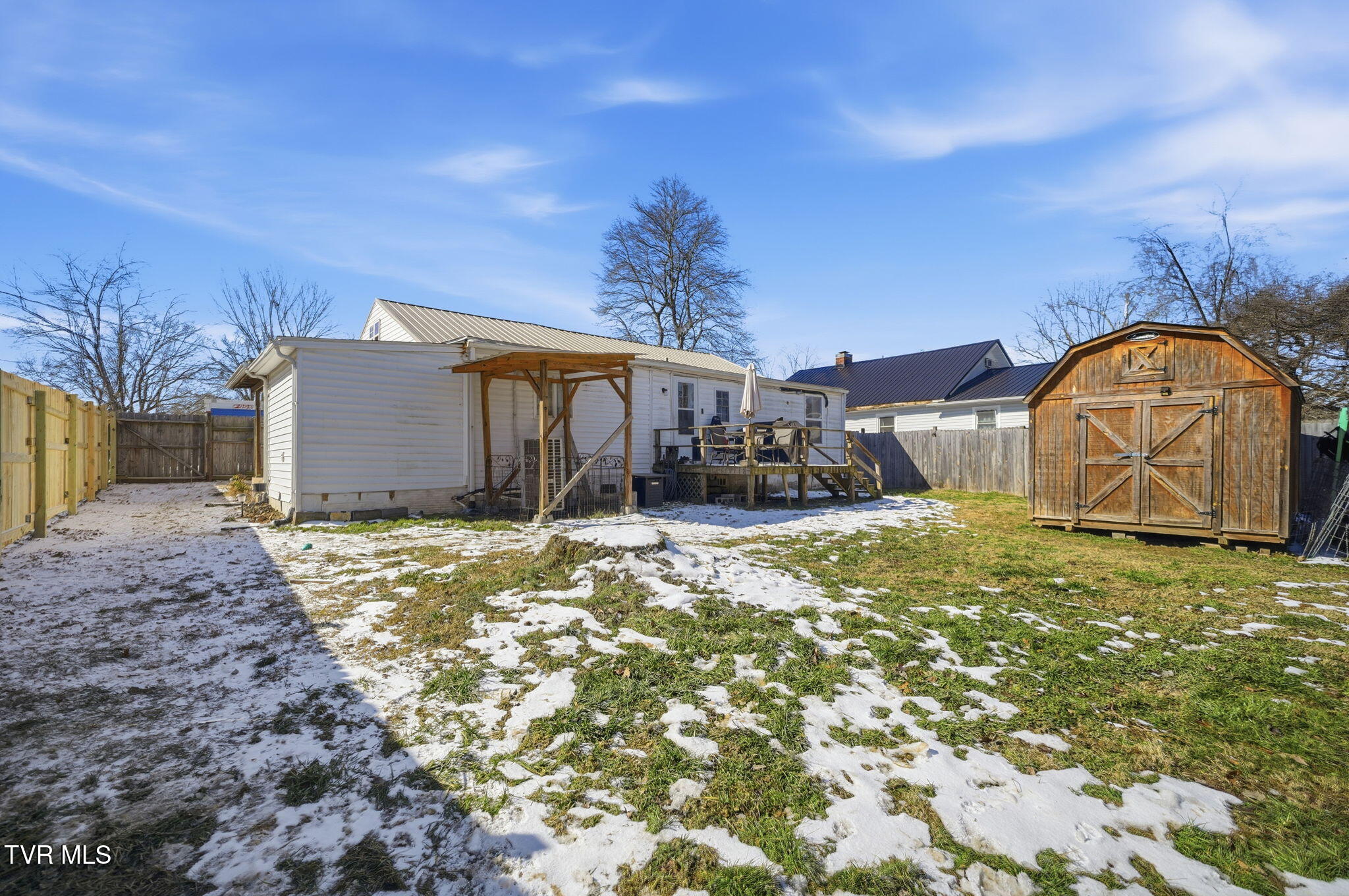 502 Duke Street Johnson City, TN 37601 - Photo 37 of 37 6-web-or-mls-040_DSC00349