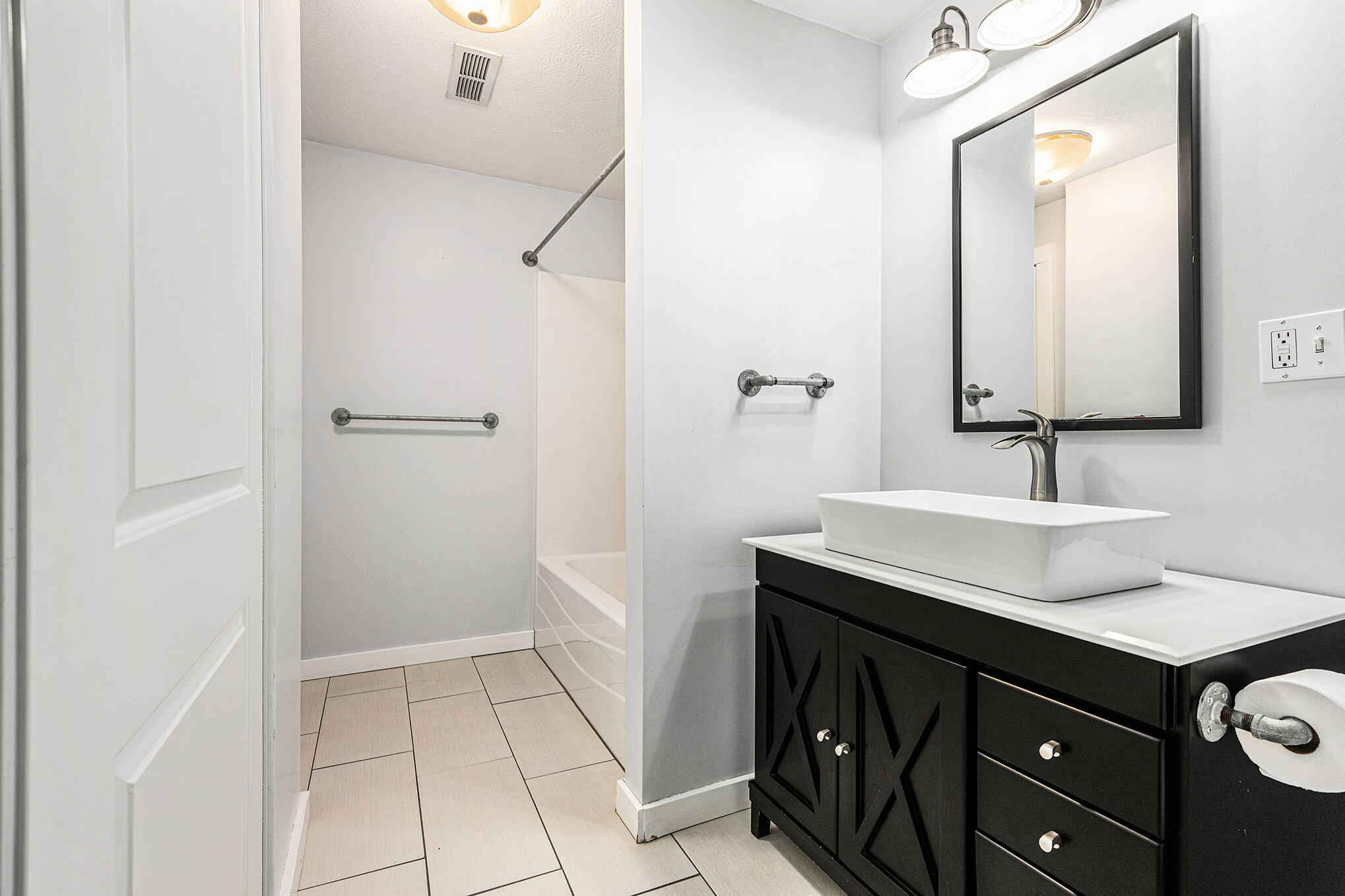 10350 South Sprinkle Road Vicksburg, MI 49097 - Photo 11 of 13 013_dsc_1794_992