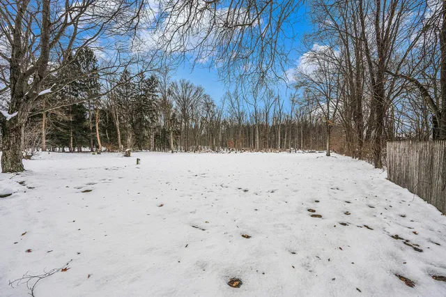 $230,000 | 10350 South Sprinkle Road, Vicksburg, MI 49097