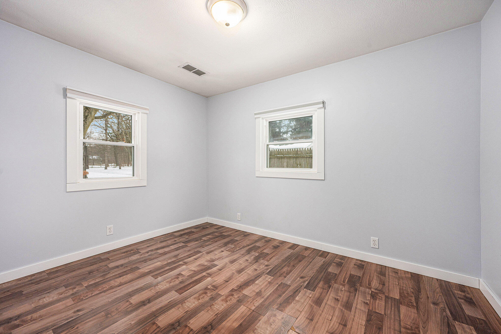 10350 South Sprinkle Road Vicksburg, MI 49097 - Photo 9 of 13 011_dsc_1810_809