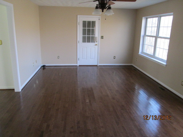 339 Ridgeway Circle Troutville, VA 24175 - Photo 14 of 33 022