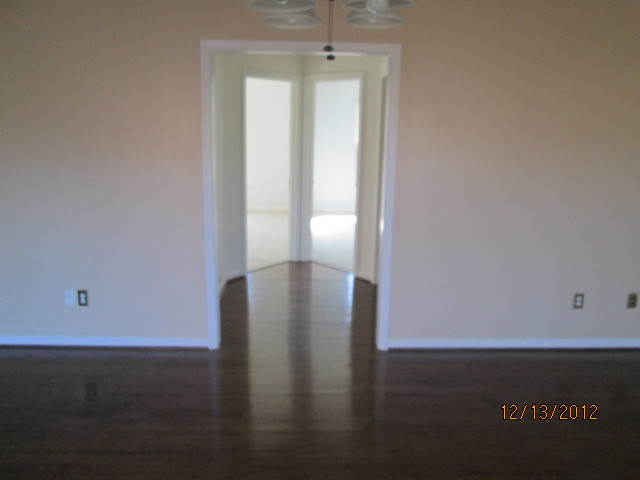 339 Ridgeway Circle Troutville, VA 24175 - Photo 15 of 33 023