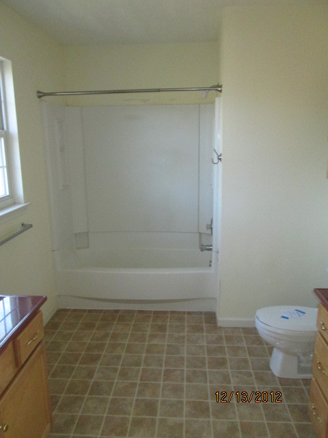 339 Ridgeway Circle Troutville, VA 24175 - Photo 25 of 33 038