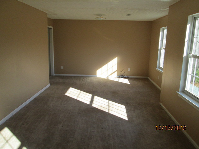 339 Ridgeway Circle Troutville, VA 24175 - Photo 28 of 33 044