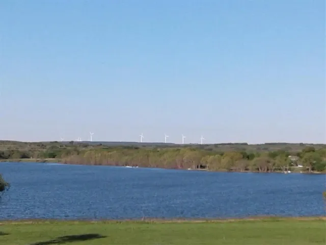 $195,000 | 661 Comanche Lake Road, Comanche, TX 76442