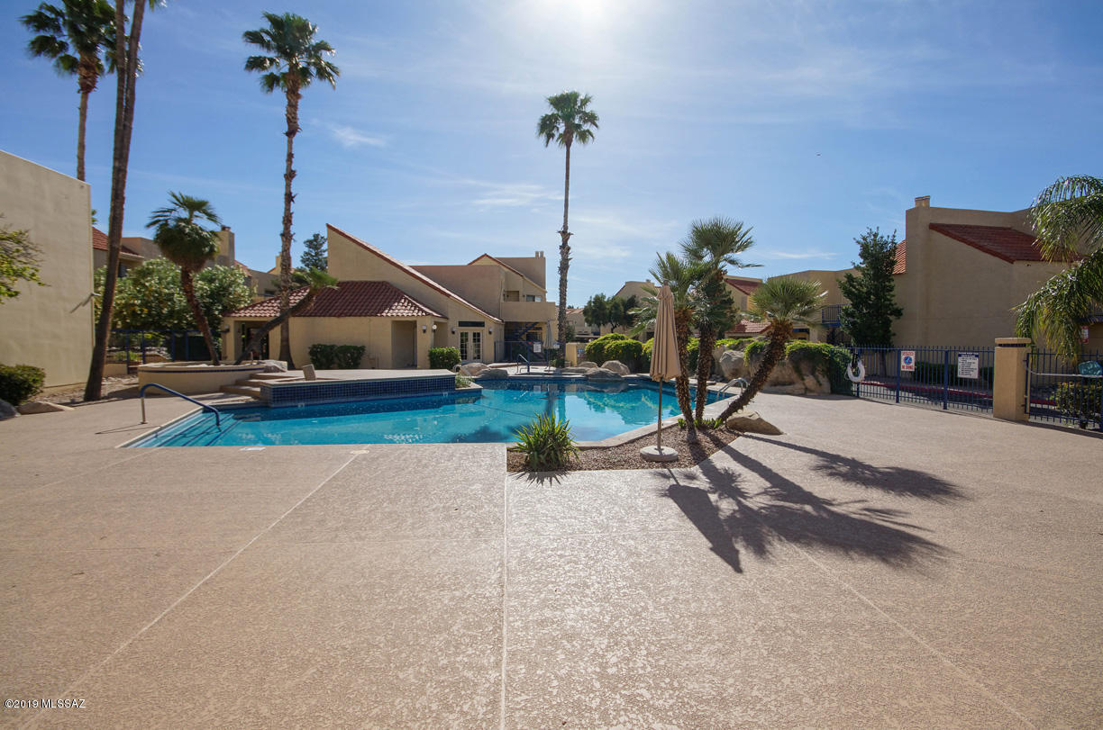 1200 East River Road, Unit K136 Tucson, AZ 85718 - Photo 1 of 28