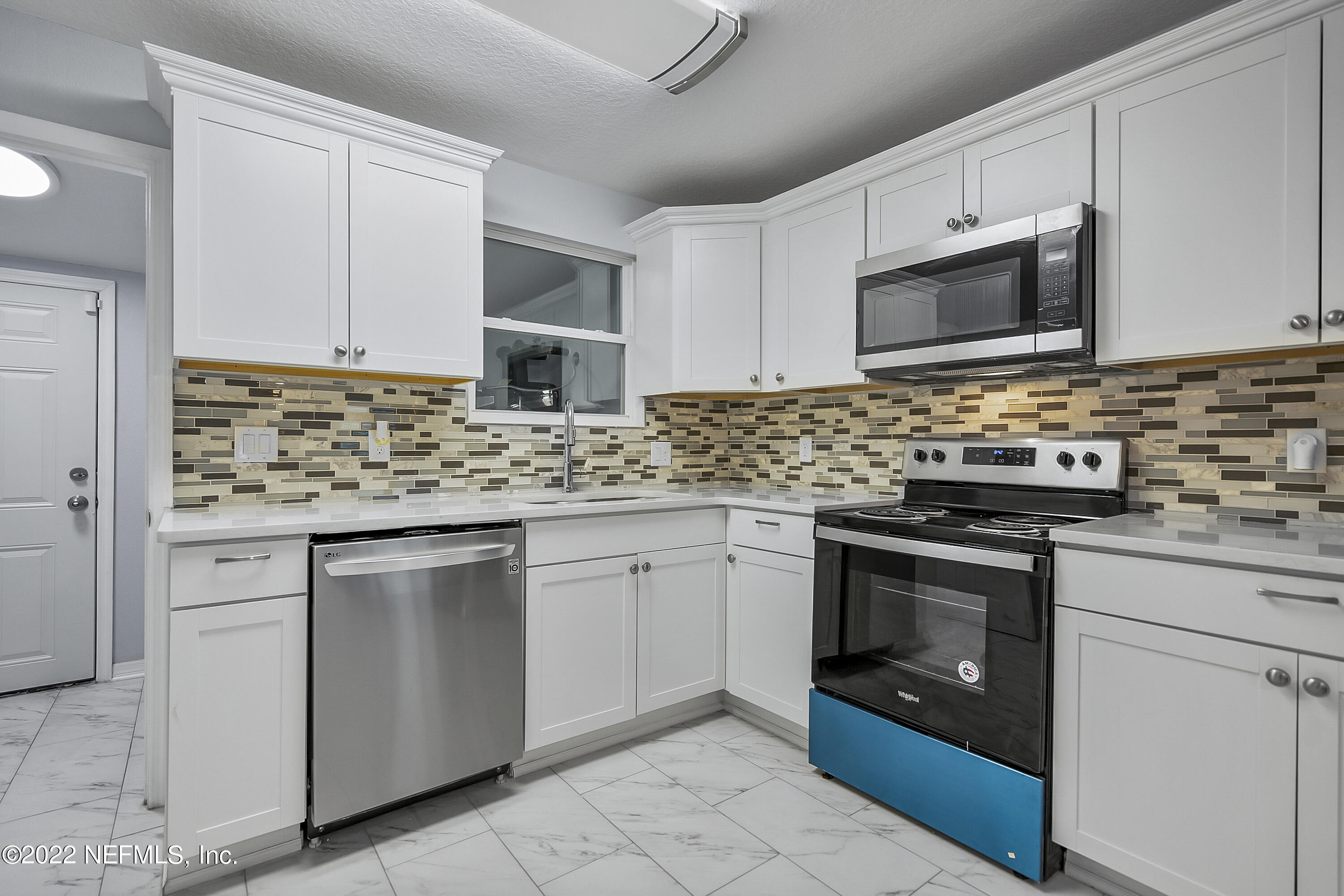 6555 New Kings Road Jacksonville, FL 32209 - Photo 8 of 25 6555 New Kings Rd (20)