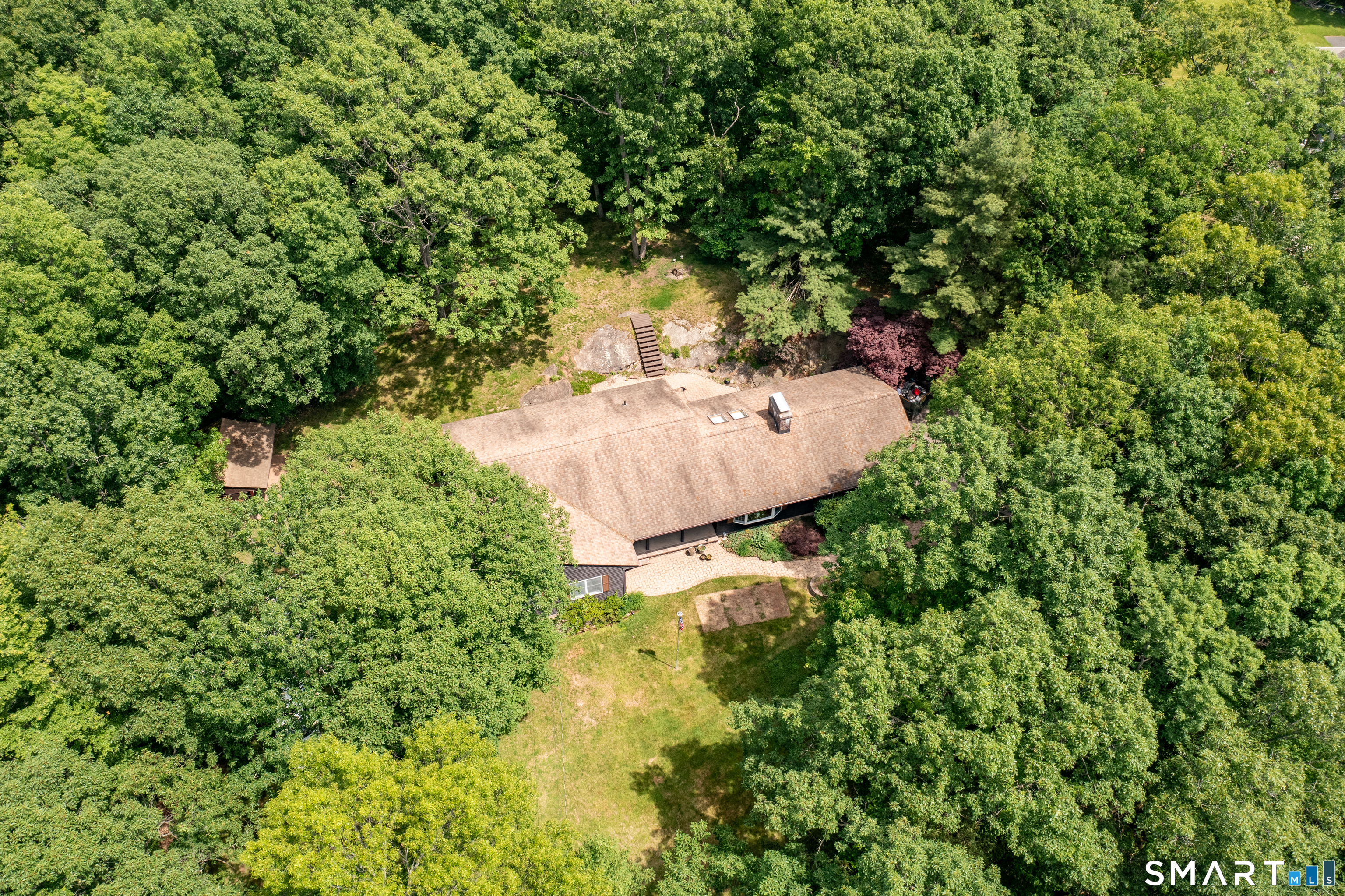 1020 Bartholomew Road Middletown, CT 06457 - Photo 7 of 40