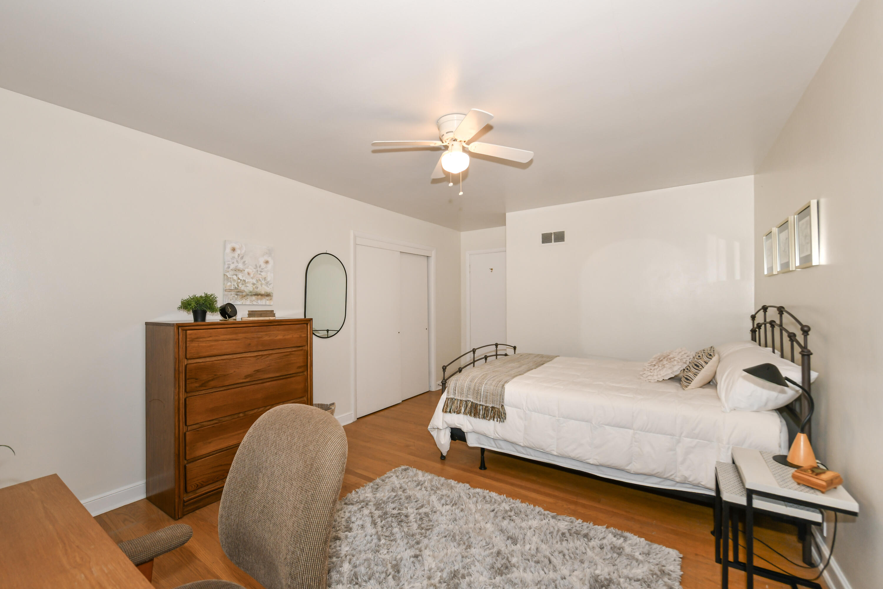 9740 West Center Street Milwaukee, WI 53222 - Photo 27 of 49 Hardwood Floors Here Too