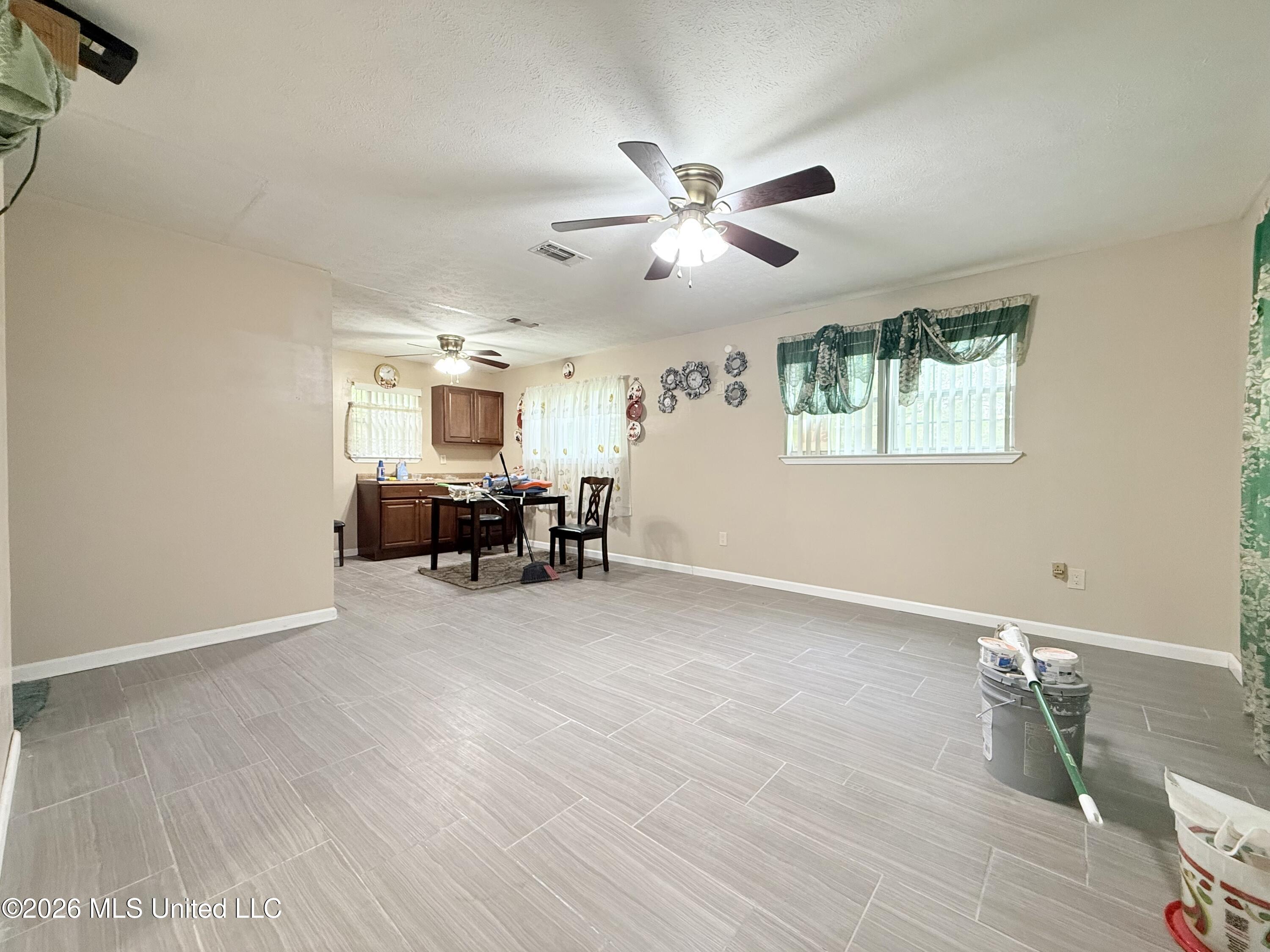 21264 State Line Road Kentwood, LA 70444 - Photo 3 of 33 IMG_5324