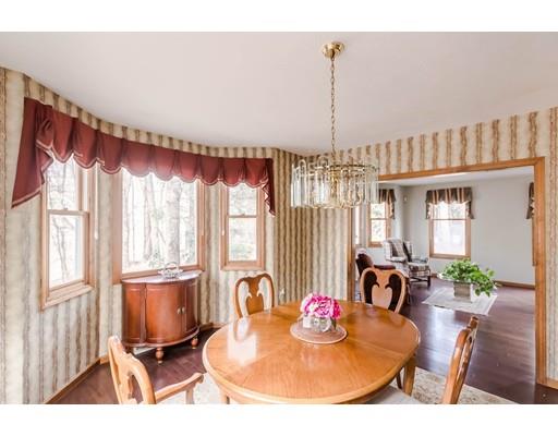 98 York Road Mansfield, MA 02048 - Photo 8 of 29 Gallery Image 8
