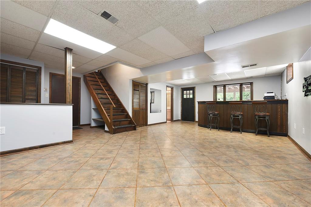 153 Oakwood Road Canonsburg, PA 15317 - Photo 38 of 50