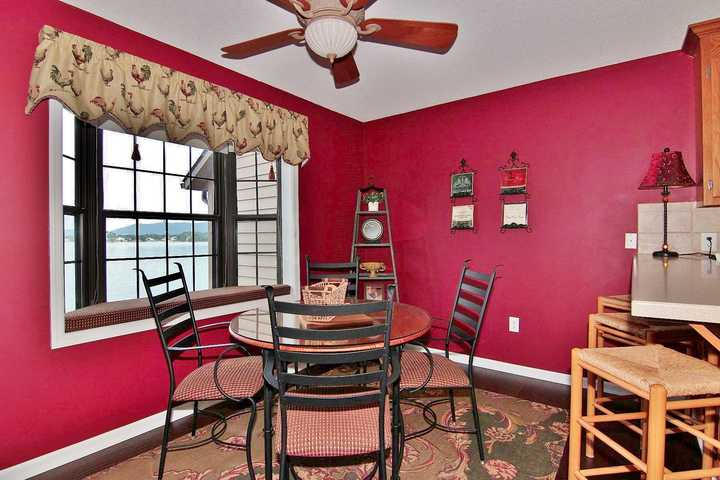645 Monte Vista Road, Unit 106 Union Hall, VA 24176 - Photo 9 of 32 Dining Area