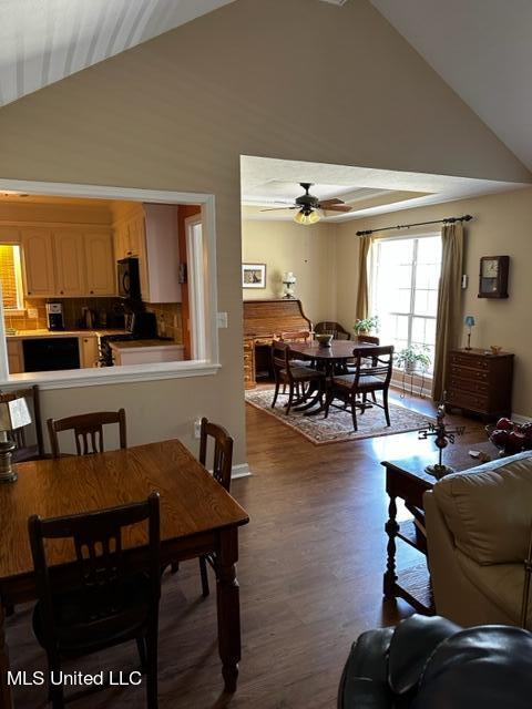725 Wildberry Madison, MS 39110 - Photo 5 of 16 Living area, dining, kitchen
