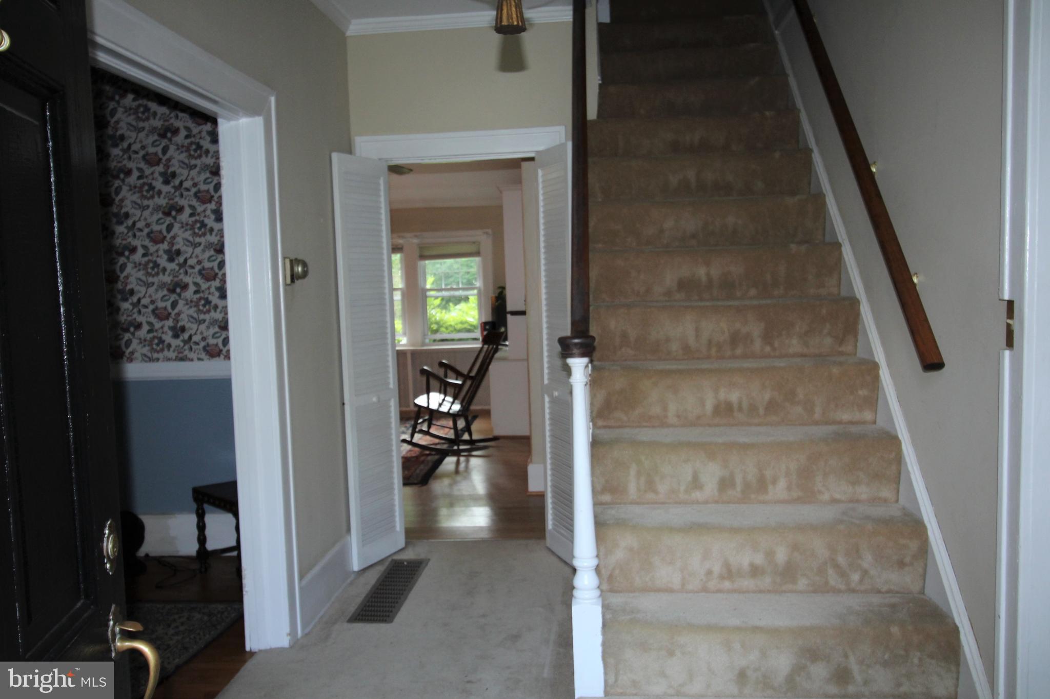 274 Orchard Road Newark, DE 19711 - Photo 3 of 24 Foyer, hardwood flooring under the carpet