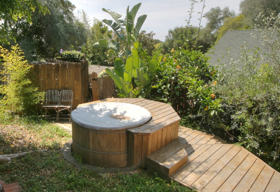 920 Cheltenham Road Santa Barbara, CA 93105 - Photo 14 of 16 Exterior
