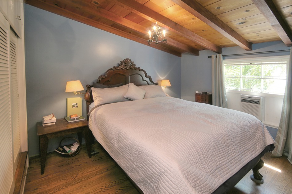 920 Cheltenham Road Santa Barbara, CA 93105 - Photo 7 of 16 Master Bedroom