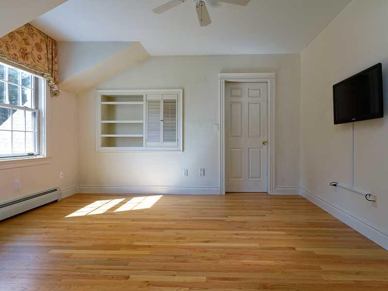 21 Inverness Road Falmouth, ME 04105 - Photo 26 of 29 Other. Office or 5th Bedroom