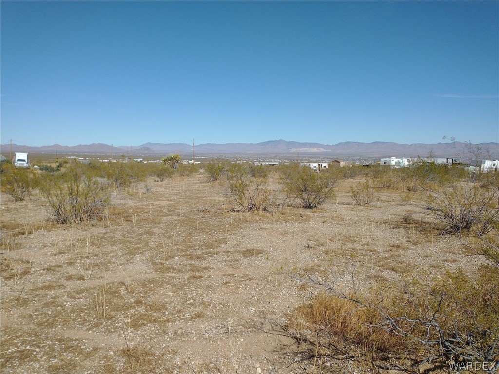 1566 Growler Road Golden Valley, AZ 86413 - Photo 8 of 11 Gallery Image 8