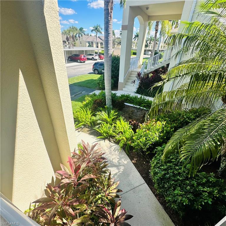 a view of a back yard of the house