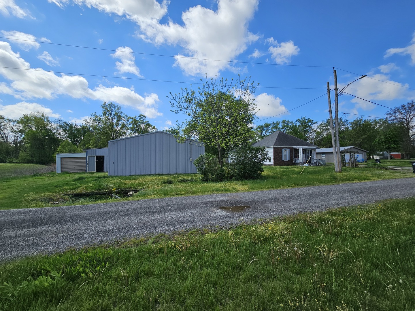 607 Filbert Street Odin, IL 62870 - Photo 14 of 24