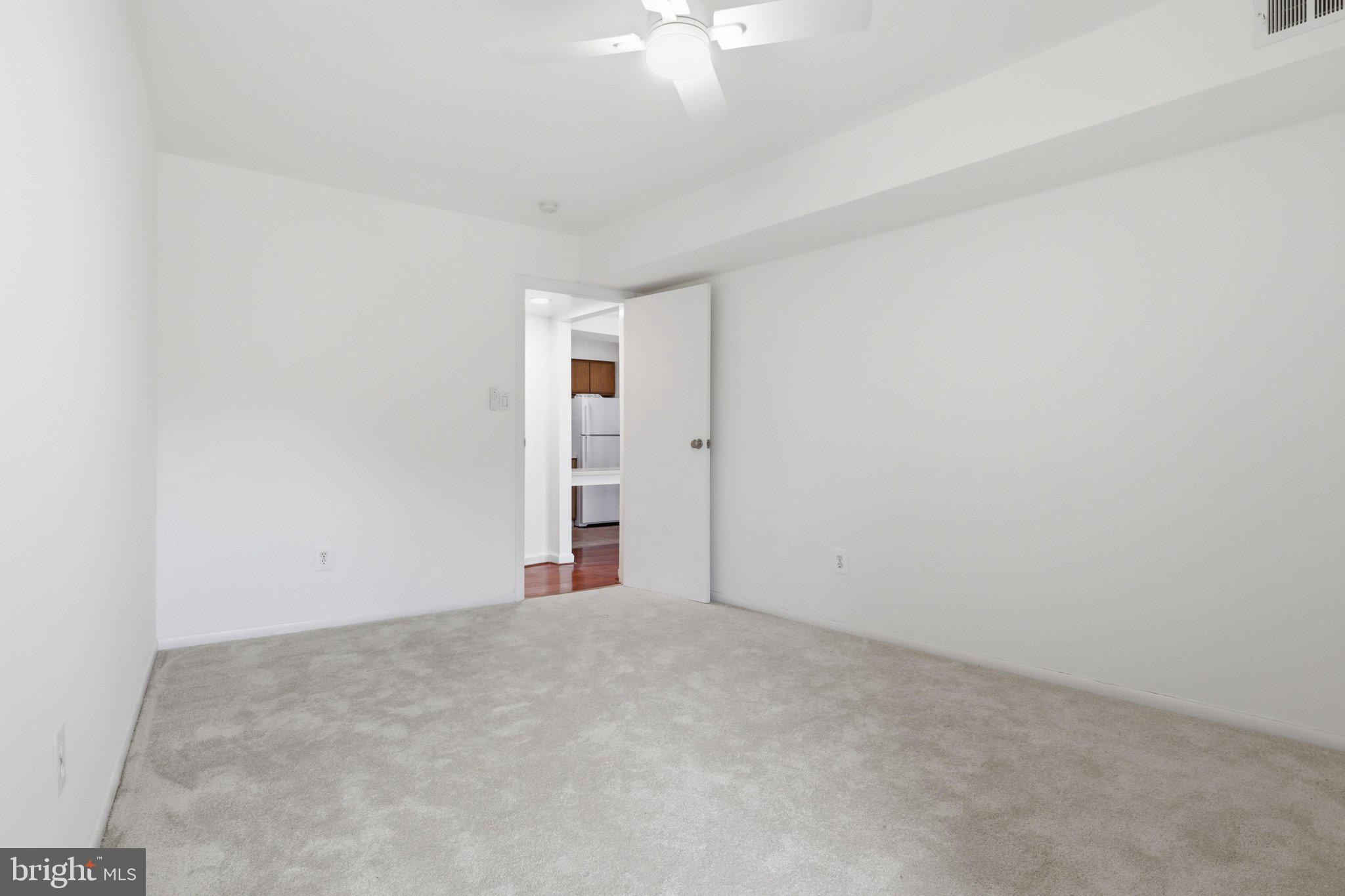 5810 Royal Ridge Drive, Unit G Springfield, VA 22152 - Photo 12 of 23