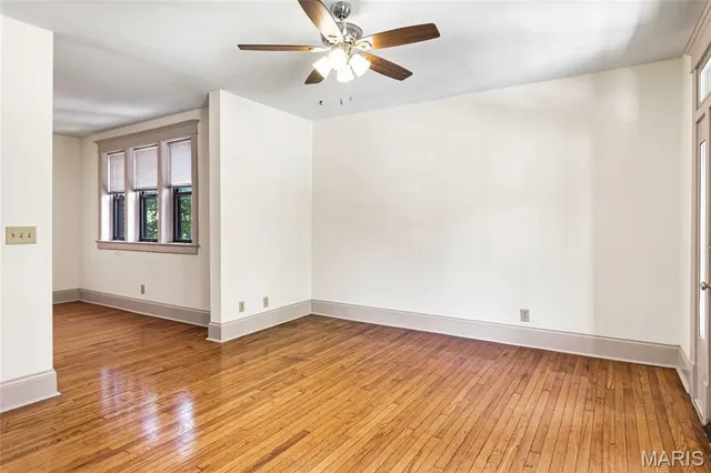 $1,500 | 3656 Shaw Avenue, Unit 2WEST, St. Louis, MO 63110