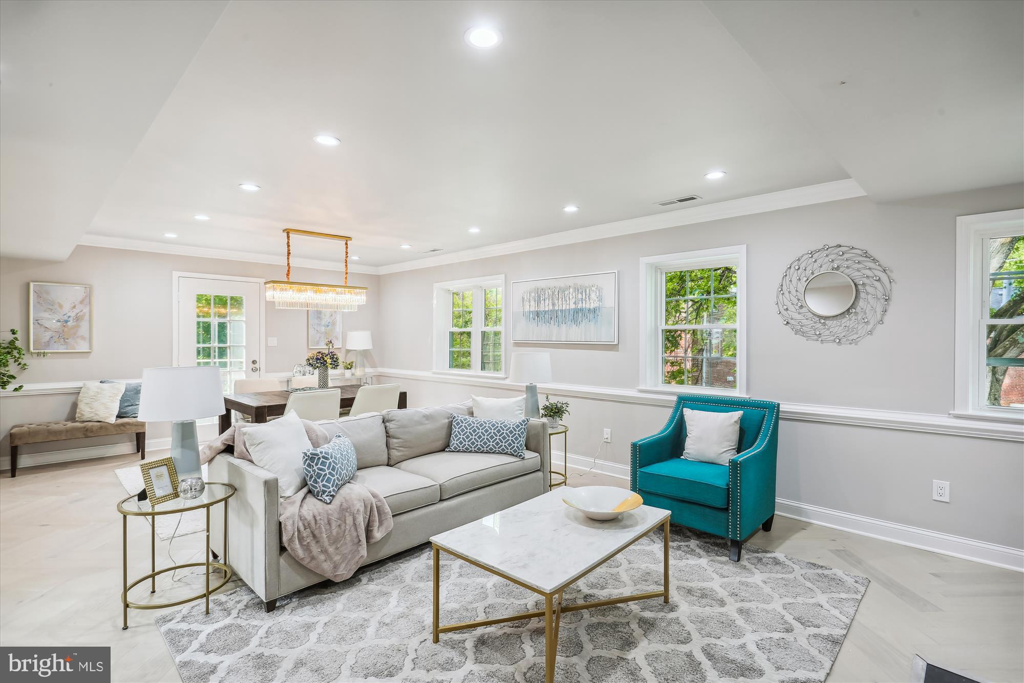 6634 Hillandale Road, Unit 55 Chevy Chase, MD 20815 - Photo 14 of 53 Living Room
