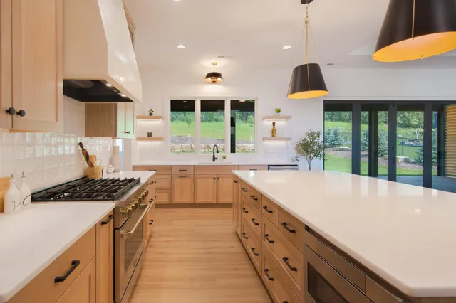 $979,900 | 4386 22nd Avenue Northeast, Rochester, MN 55906