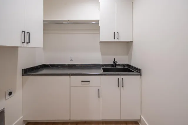 $979,900 | 4386 22nd Avenue Northeast, Rochester, MN 55906