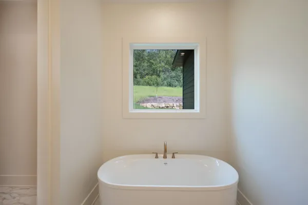 $979,900 | 4386 22nd Avenue Northeast, Rochester, MN 55906