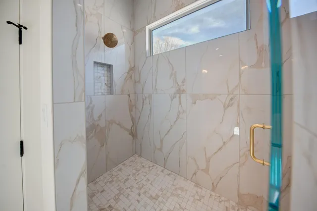 $979,900 | 4386 22nd Avenue Northeast, Rochester, MN 55906